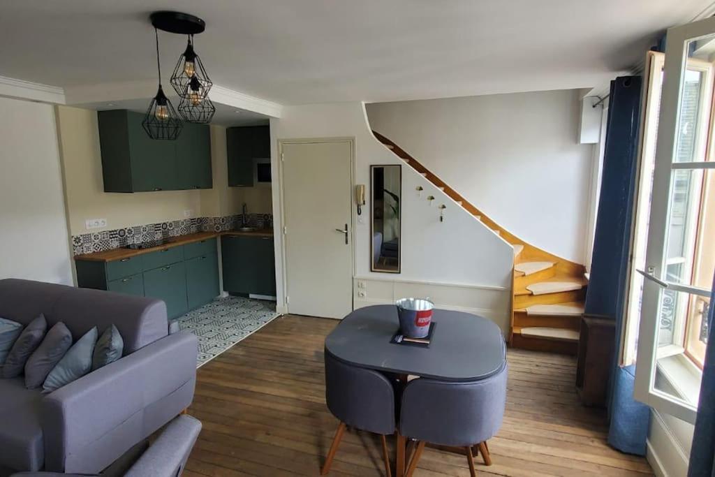 Appartement De Charme En Hyper-Centre Charleville-Mézières المظهر الخارجي الصورة
